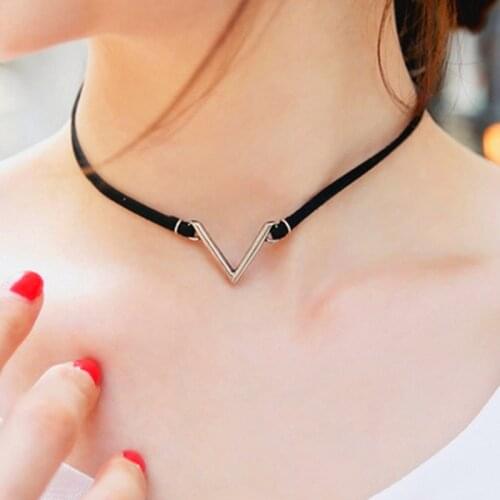 Fashion V Shape Chokers Necklace Torques Summer Punk Style Black Short Velvet Collar Necklaces For Women Collares Collier Femme