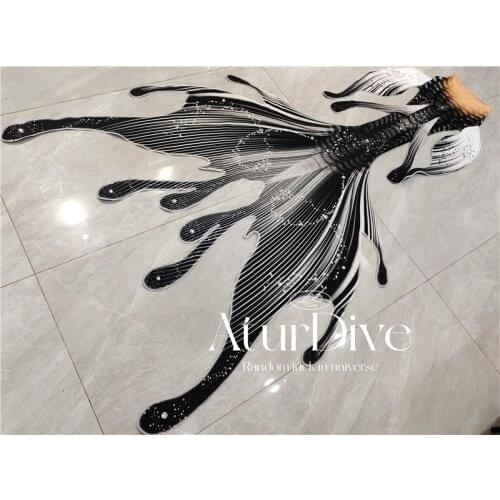 Professional large Mermaid tail Ocean Museum performance clothes can wear large Mermaid fins