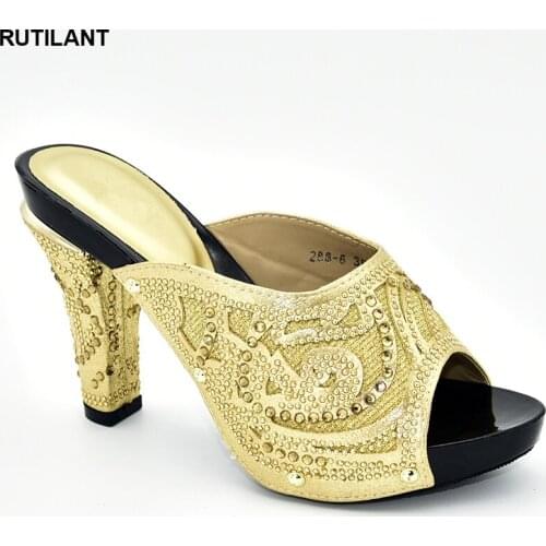 New Arrival Rhinestone Women Wedding Shoes High Quality African Party Pumps Summer Shoes Big Size Slip on Shoes for Women