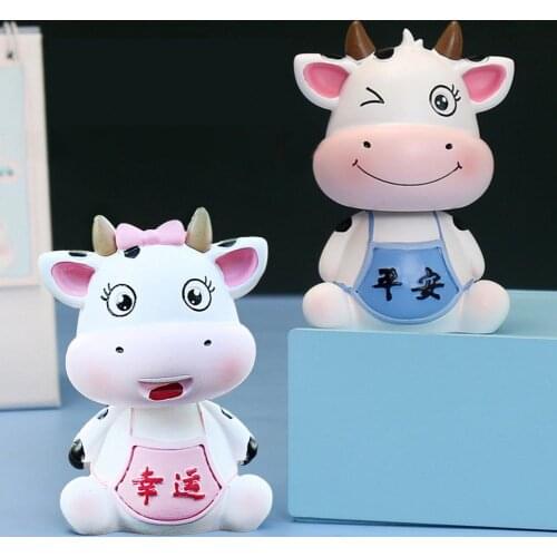 Lovely Sturdy Mini Shaking Head Cow Resin Miniature Cow Fine Workmanship for Office