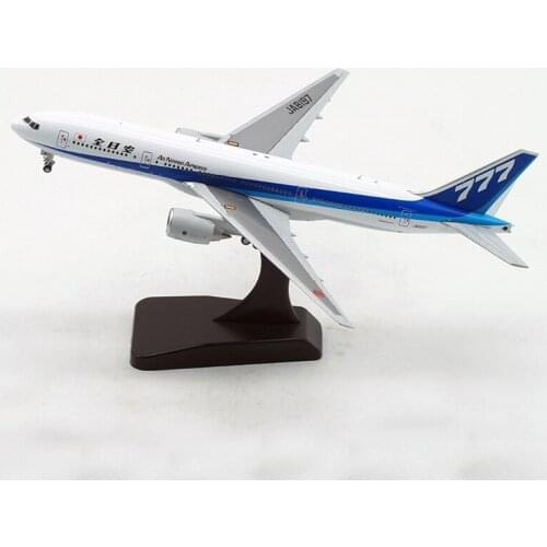1/400 Scale Japan ANA Airlines Boeing B777 Plane Model Alloy Detachable base Aircraft collectible display Airplanes collection
