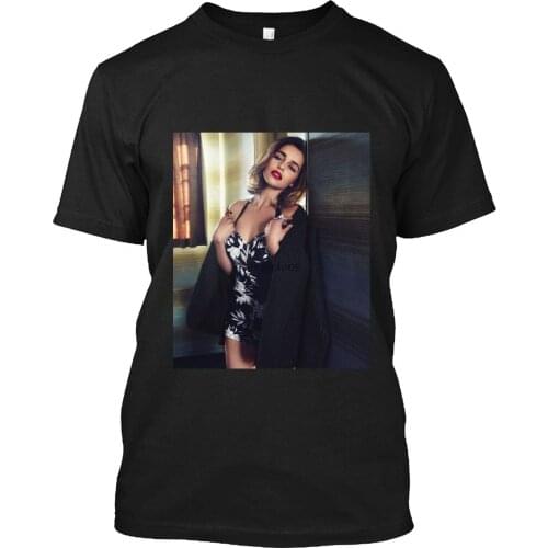 A Scene from Movie Me Before You with Emilia Calrke as Louisa Clark Tee T-Shirt for Men Women