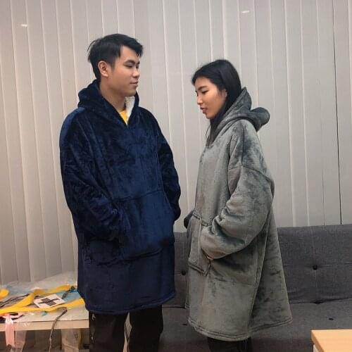 Winter Warm TV Pocket Hooded Blankets Adults Kids Bathrobe Sofa Cozy Blanket Sweatshirt Plush Coral Fleece Blankets Outwears