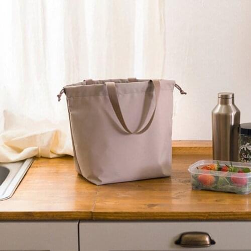 Large Women Waterproof Thermal Insulated Tote Bags Food Picnic Lunch Box Portable Bento Bag Cosmetic Bags Ladies Beauty Case