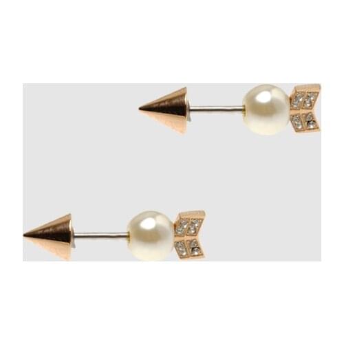 Amorita boutique Exquisite arrow earrings