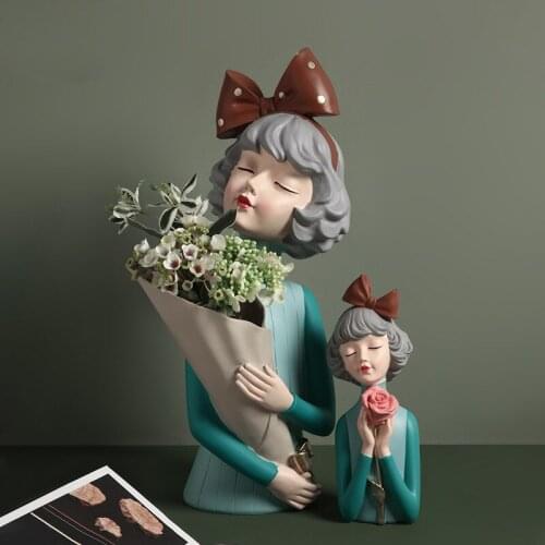 Creative Flower Girl Ornaments Female Birthday Gift Living Room Office Flower Arrangement Dried Flower Home Decoration Crafts