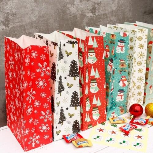 10pcs New Year 2022 Santa Sacks Christmas Paper Gift Bags Xmas Elk Tree Bags Christmas Candy Bags Navidad 2021 Noel Presents