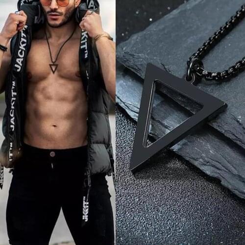 HUHUI Customized Name Necklace With Triangle Pendant Personalized Engraving Nameplate Stainless Steel Men Jewelry Best Gifts
