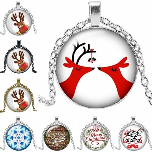 2019 New Christmas Merry Christmas Deer Necklace Jewelry Pendant Crystal Convex Round Glass Necklace Childrens Gift