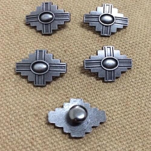 New Coming 50PCS 18x13MM Antique Silver Cross Studs Rivet Punk Cross Studs Spike Shoes Belt Bag Accessorie Leather Craft