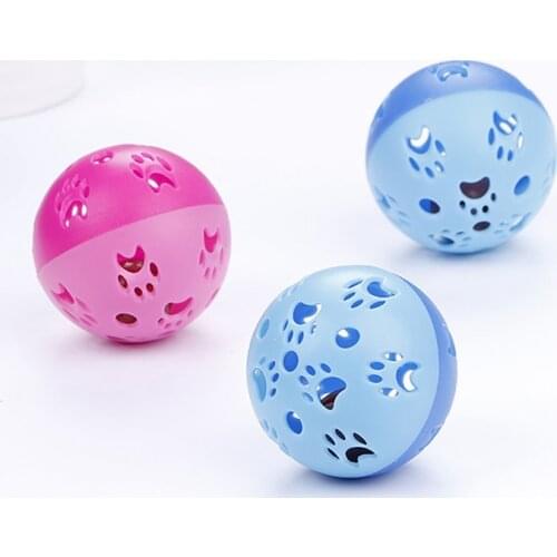 Cat Toy Interactive Paw Design Cat Ball Kitten Toy Ball with Bell Cats Ball Throwing Funny Interactive Plastic Toy Pet Supplies