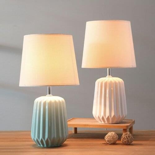 Ceramic Table Lamp Bedroom Bedside Creative American Nordic Simple Modern Home Warm Decoration Personalized Table Lamp
