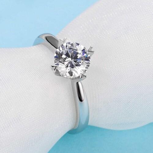 Romantic 925 silver ring 4 claws heart shape hollowed out Moissanite ring Engagement Anniversary Ring 1ct round excellent cut