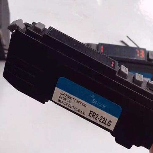 Blue light amplifier ER2-22LG Optical fiber amplifier sensor color photoelectric color code sensor
