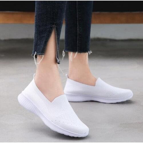 Hundunsnake Women's Slip-ons