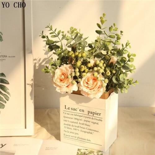 Wholesale Dropshipping INS Style Silk Rose Wedding Bouquets Artificial Eucylaptus and Berries Wall Decor Flower Bouquets