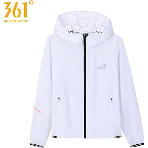 361 Degrees Womens Sports Running Windbreaker Reflective Printing Simple Comfortable Coat White W562012608-3I
