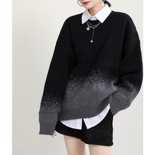 Gradient Sweater for Women in Autumn and Winter 2020 New Loose Medium Length Round Neck Knitted Top