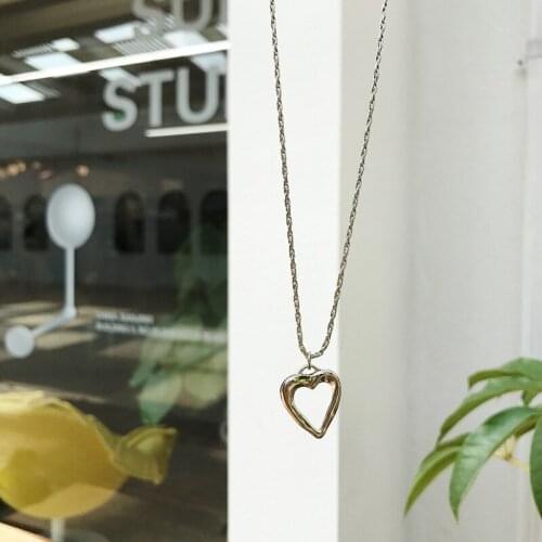 Silvology 925 Sterling Silver Openwork Heart Necklace Irregular Weave Chain Minimalist Necklace for Women Fashionable Jewelry