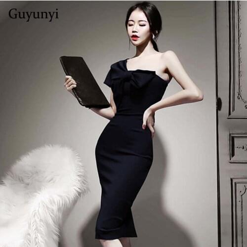 Black High Waist Tight Dress 2021 Summer Korean Version Temperament Sexy Slanted Shoulders Sleeveless Elegant Party Dress