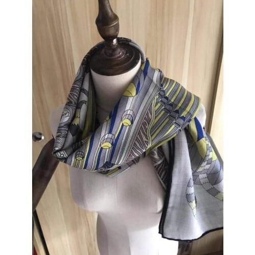 2020 new arrival autumn spring classic design 140*140 cm colorful scarf 65% cashmere 35% silk scarf wrap for women lady girl