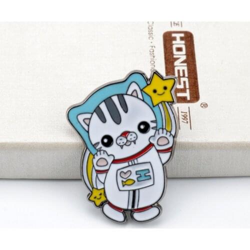 Animal Enamel Pin Brooch Tiger Organge Cat Welsh Corgi Pembroke Shape Brooches Badge Lapel Pins Cute Cloth Accesories