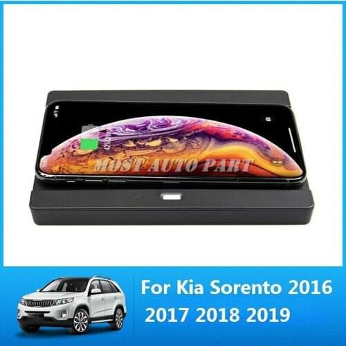 Interior Car Wireless Charger Wireless Phone Fast Charging Pad For Kia Sorento 2016-2020 The Phone With QI Wireless Charging