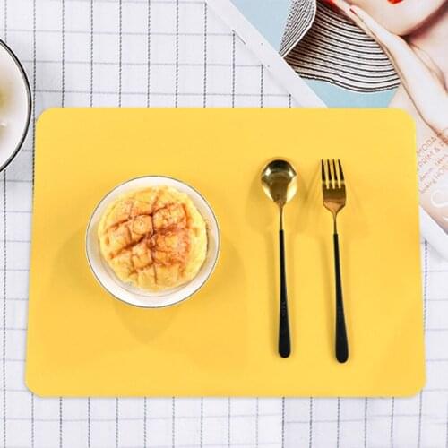 Nordic Style Silicone Placemat Morandi Thicken Anti Scalding Waterproof Antiskid Insulation Pads Solid Color Dining Table Pad