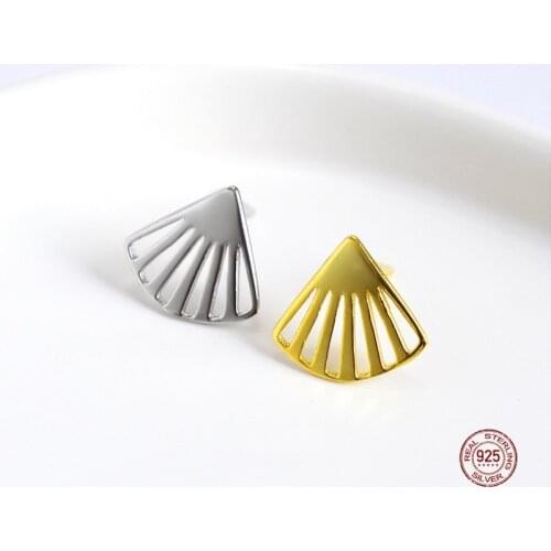 LKO 925 Sterling Silver Korean Version Minimalism Sector Stud Earrings For Women Temperament Women Asymmetry Earrings