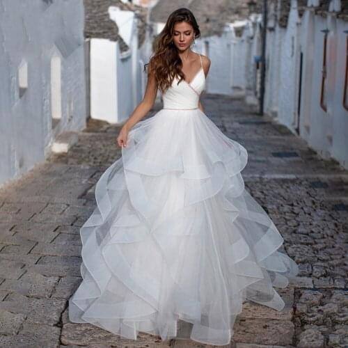 Eightree Beaded Wedding Dress Tiered Ball Gown Sexy Backless Princess Wedding Dresses 2020 Illusion Backless Vestido de Noiva