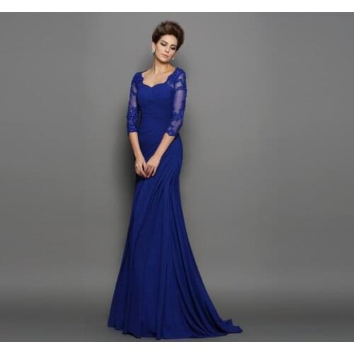 2020 Gorgeous Royal Blue Lace Applique Mother of the Bride Dresses Plunge Neckline with 3/4 Sleeves Beaded Wedding Party Gowns