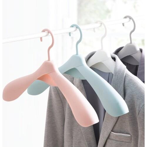 42.5cm 10 pcs/lot Plastic Clothes Hangers with Broad Shoulder Non-slip Seamless Multifunctional Hanger for Coat Blouse Suit Dres