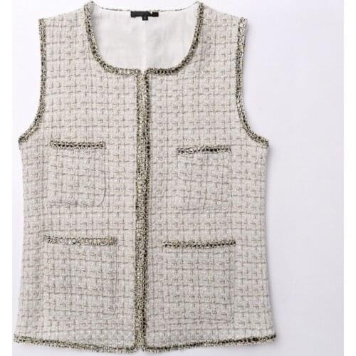 Winter New French Style Sleeveless Womens Tweed Vests Chic Covered Button O-Neck Pockets Elegant Slim Female Short Waistcoats