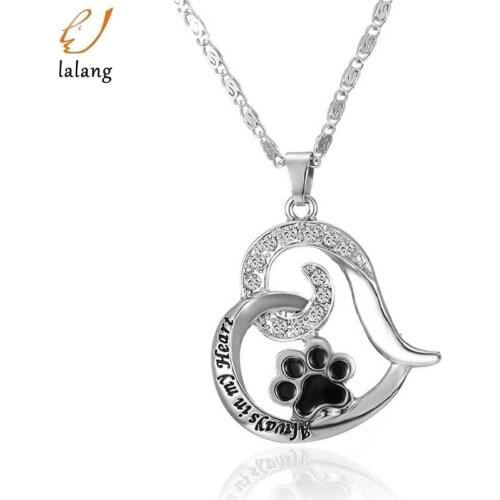 Hollow Pet Paw Print Necklaces Cute Animal Dog Cat Memorial Jewelry Pet Lover Puppy Paw Heart Charm Black Enamel Necklace Girls