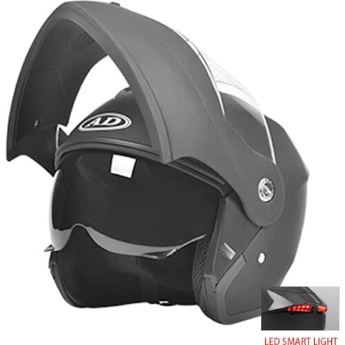 Smart LED taillight Filp Up Safety Helmet Motorcycle Helmet Double Visors Cool Men riding casco Racing Full face Helmet