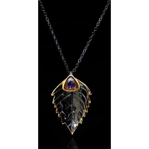 Boho Gothic Vintage Leaf Triangle Zircon Pendant Necklace Clavicle Chain Charm Jewelry Senior Lady 925 Silver Jewelry