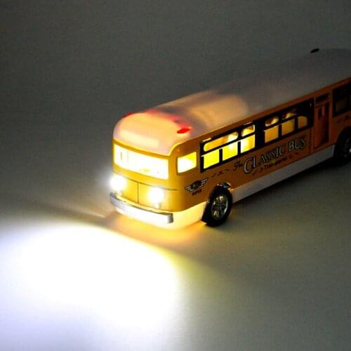 Diecast 1:24 Scale Classic Retro Alloy Bus School Bus Children Car Model Toys Collectible Gifts Display Hot Toys