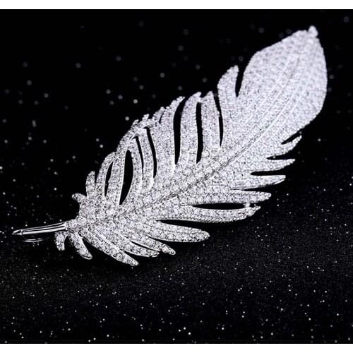 Fashion Classic Cubic Zirconia Feather Brooch High Quality Woman Coat Suit Lapel Pins Jewelry Christmas Gift