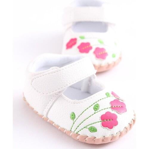 2019 Fashion PU Leather Baby Girls Shoes Rubber Bottom Newborn Crib Shoes For Kids First Walkers Flower Baby Moccasins 0-18M