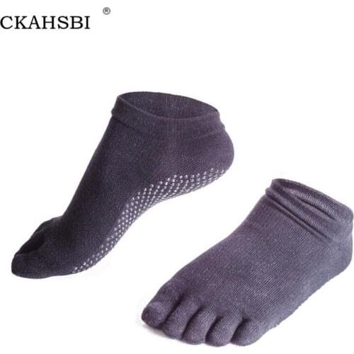CKAHSBI 1 Pair Women Yoga Socks Quick-Dry Anti Slip Silicone Gym Ballet Socks Fitness Sport Socks Cotton Breathable Elasticity