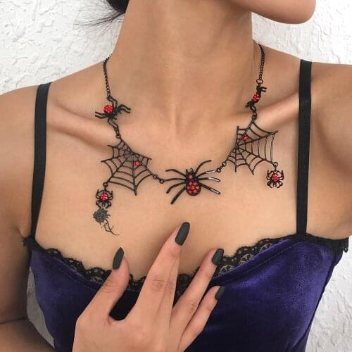 Lalynnly New Womens Rhinestone Personality Exaggerated Spider Web Pendant Necklace Design Female Wholesale Jewelry Gifts N9305