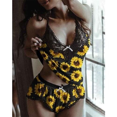 Holosie Pakeni Women's Sleepwear