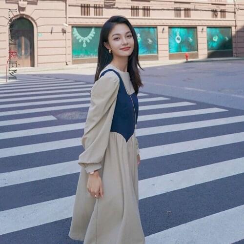 LANMREM 2021 Autumn New Khaki Long Puff Sleeve Buttons Neck Female Loose Casual Simple Stitching Fake Two-piece Dress 2W198