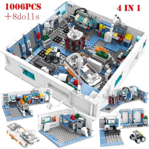 1006pcs City Astronaut Wandering Earth Space Station House Building Blocks Astronaut Figures Technical Bricks Children Toys