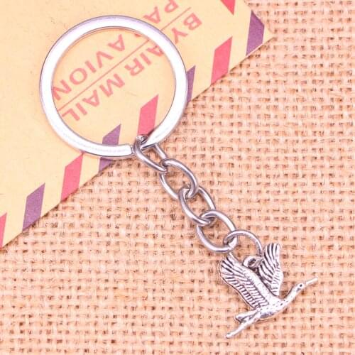 20pcs New Fashion Keychain 20x14mm wild goose bird Pendants DIY Men Jewelry Car Key Chain Ring Holder Souvenir For Gift