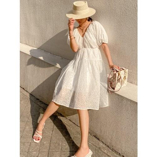 Summer dress V-neck French bubble skirt lady short sleeve dress European and American womens dress