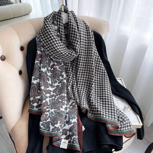 Women Cotton Scarf Female Foulard Pashmina Shawls and Wraps Hijab Lady Pashmina Scarves Beach Stoles Headband