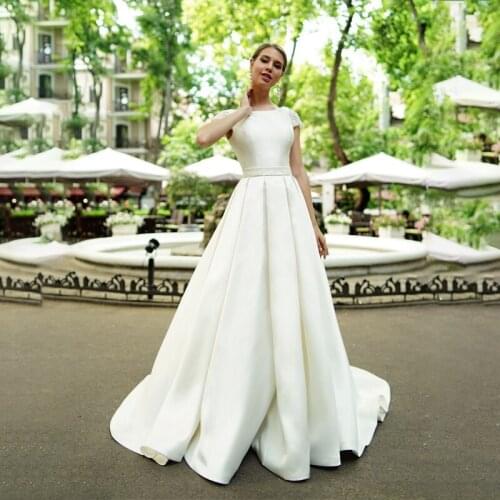 Graceful Satin Beach Wedding Dress Scoop A Line Short Sleeves Draped 2021 Bridal Gowns Backless Sweep Train Custom Made