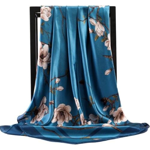 2021 Summer Luxury Silk Scarves Popular Print Square Handkerchief Female 90X90CM Dustproof Kerchief Fashion New Sunscreen Shawls