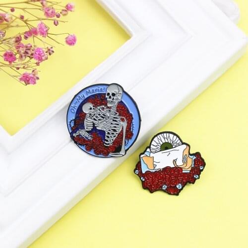 Creative Punk Skeleton Flower Ghost Enamel Brooch Rose Flower Eye Alloy Pins Badge Clothes Accessories Woman Jewelry Gift